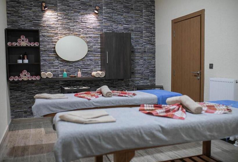 The Green Oasis Otel Spa