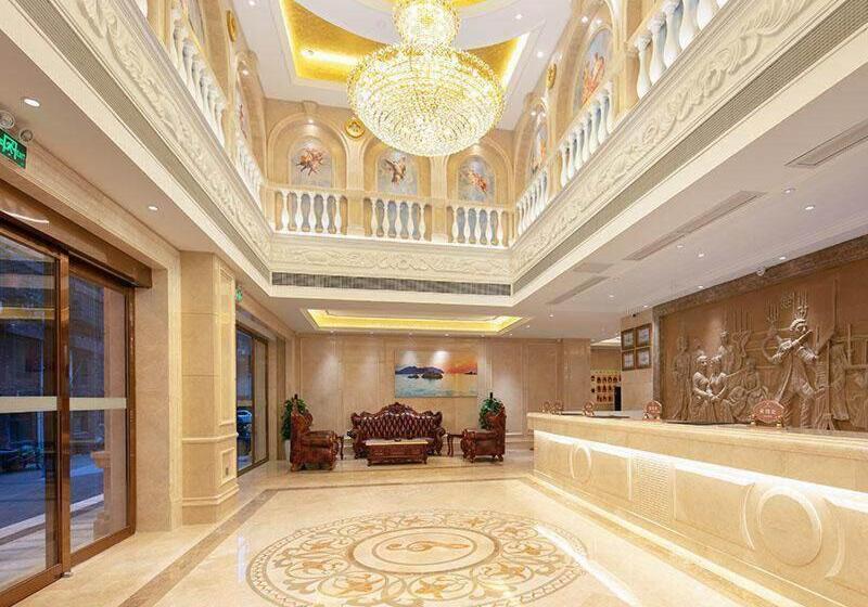 Vienna Hotel Hunan Shaoyang Longhui Bus Station