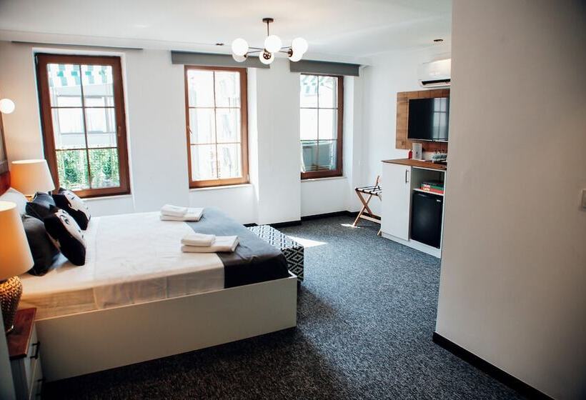 ホテル Taksim Istiklal Street Yamalya