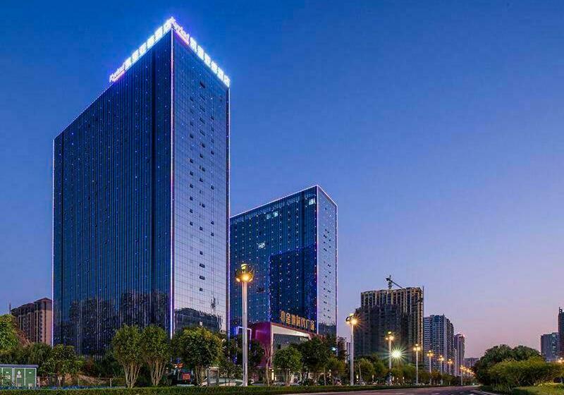 Kyriad Marvelous Hotel Fangchenggang Administration Center High Speed Railway Station