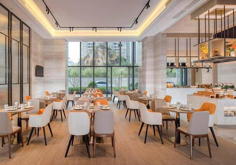 Kyriad Marvelous Hotel Fangchenggang Administration Center High Speed Railway Station