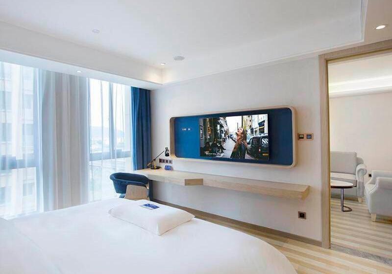 Kyriad Marvelous Hotel Fujian Xiapu Railway Station