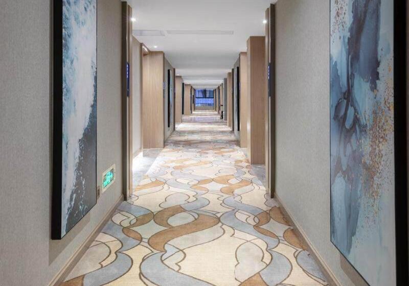 Kyriad Marvelous Hotel Heyuan Longchuan