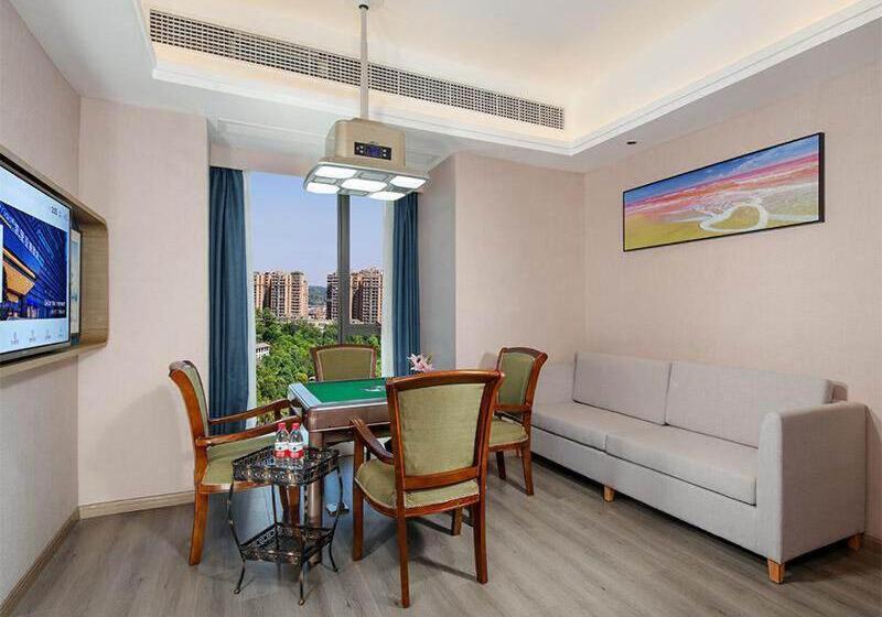 Kyriad Marvelous Hotel Ziyang North Railway Station