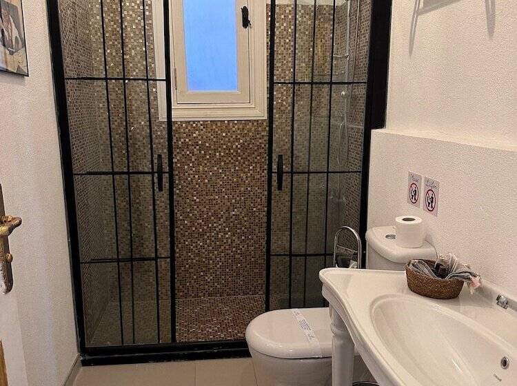 Отель Kensington Prince S Island Historical Mansion