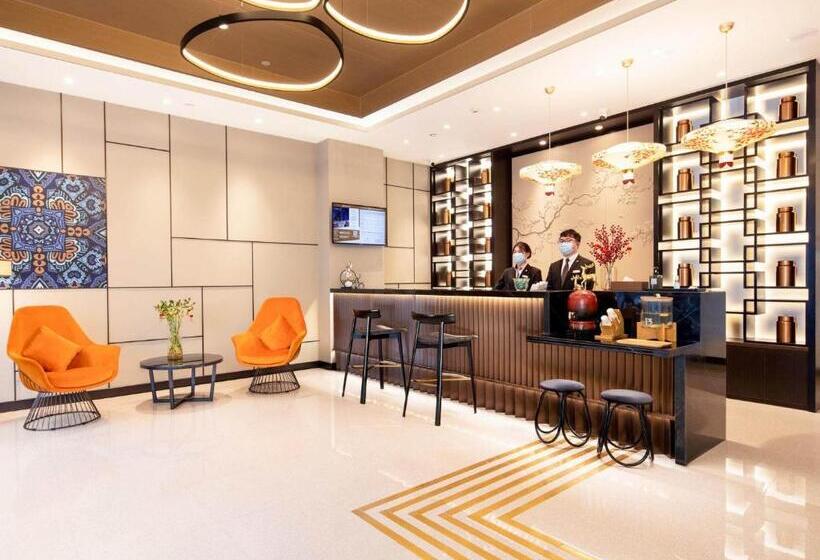 Metropolo Hotel Zhenjia Wanda Plaza Railway Station