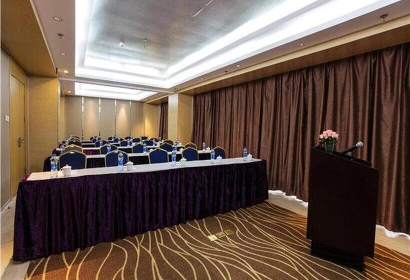 Metropolo Hotel Zhenjia Wanda Plaza Railway Station