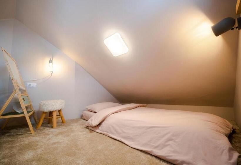 펜션 Solonetul Nou 1164