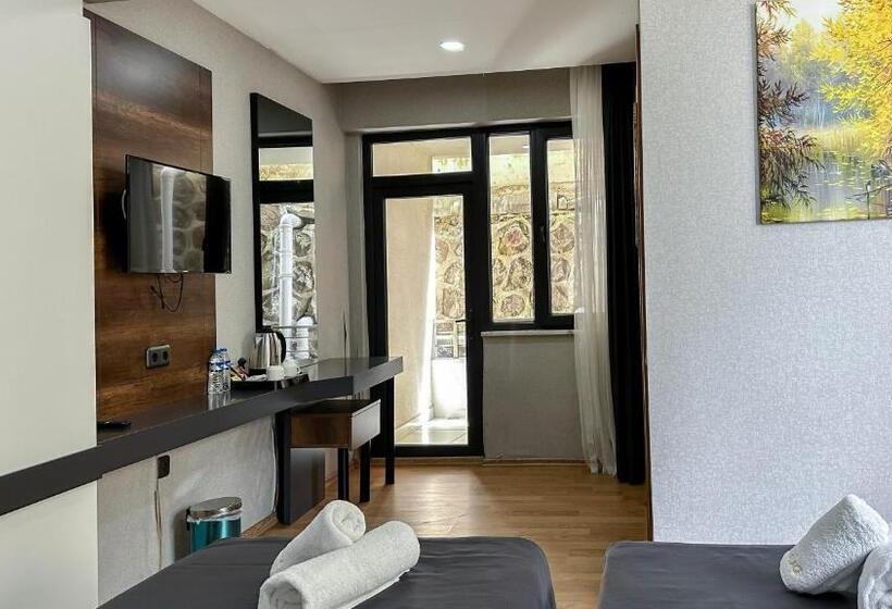 Queen Palace Hotel Trabzon