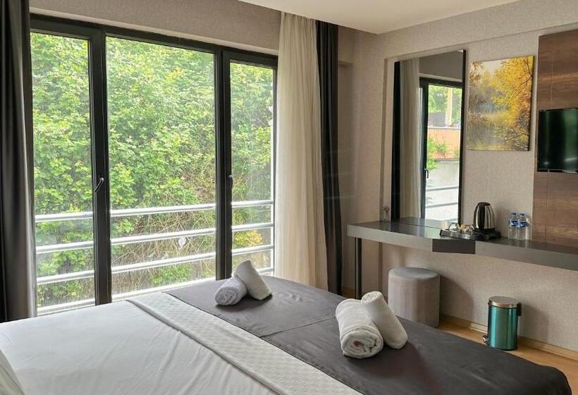 Queen Palace Hotel Trabzon