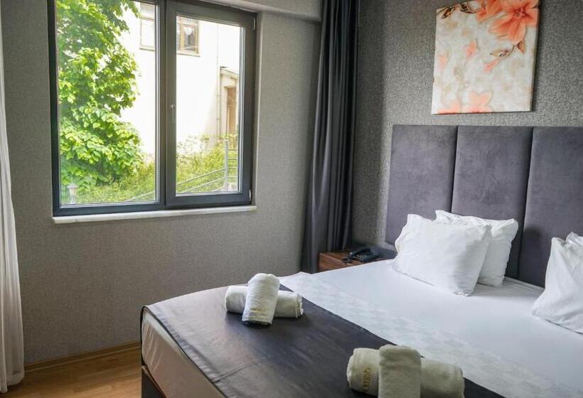 Queen Palace Hotel Trabzon