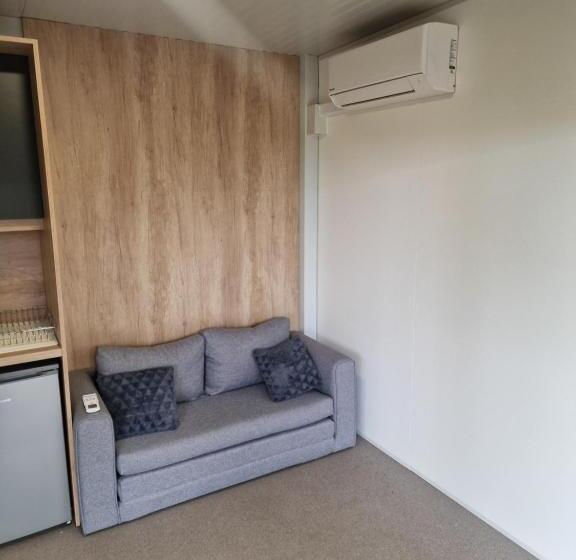 استراحتگاه Gm House Mobile House Near Kolpa River