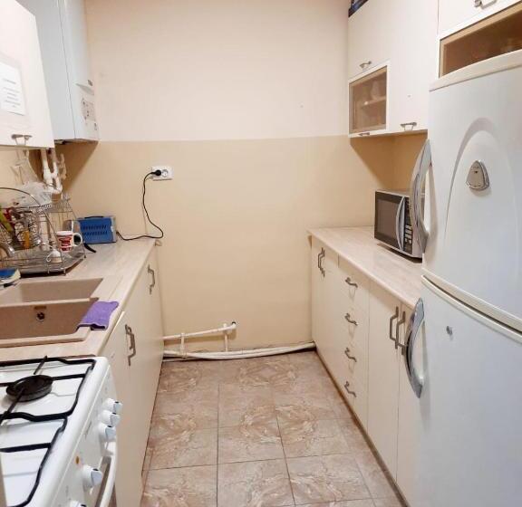 Savannah Pinoy Hostel