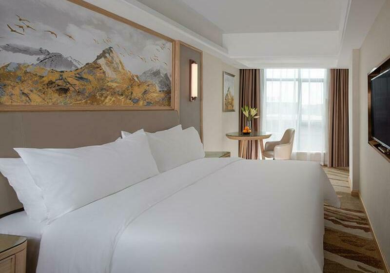 Vienna International Hotel South Gate Of Shenzhen International Convention And Exhibition Center