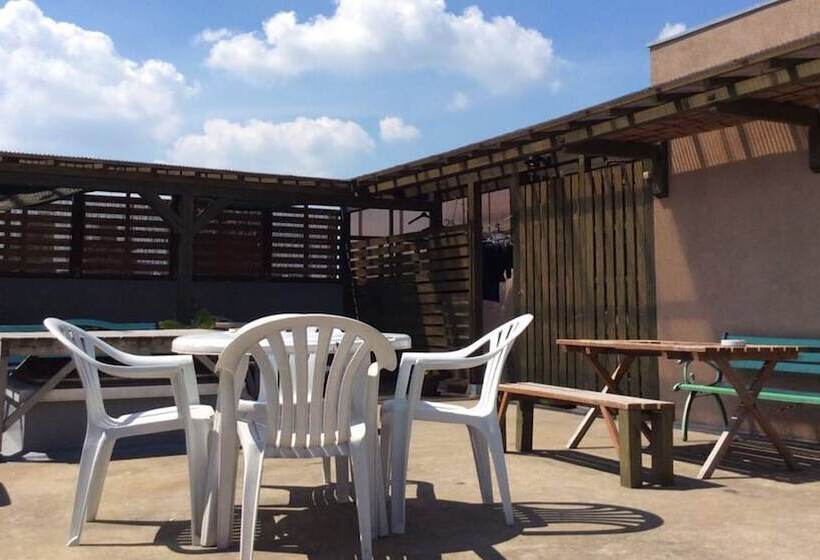 فندق صغير Green Guest House