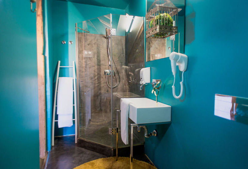 هاستل No Limit Bairro Alto