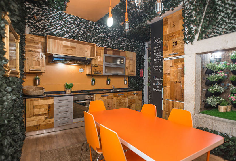 هاستل No Limit Bairro Alto