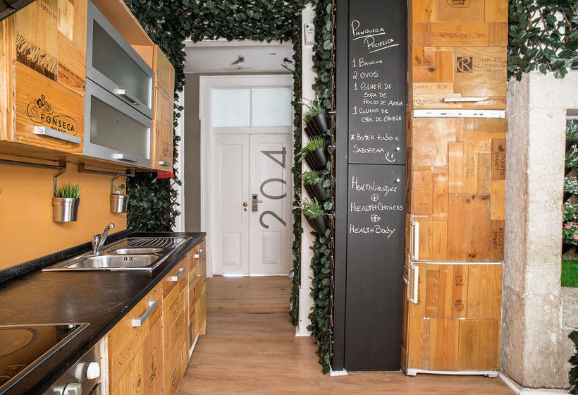 هاستل No Limit Bairro Alto