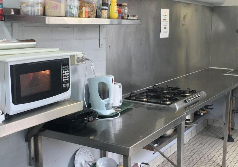 호스텔 Podbed Coogee Beachside