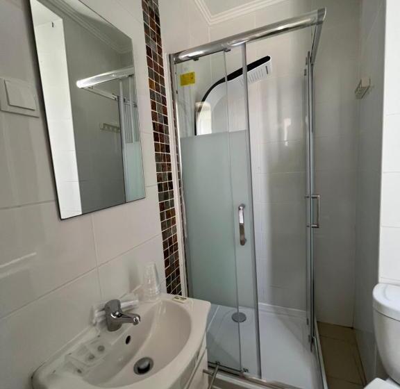 فندق صغير Suites & Apartments Dp Vfxira