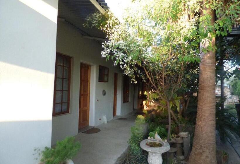 호스텔 Tsumeb Backpackers & Safari