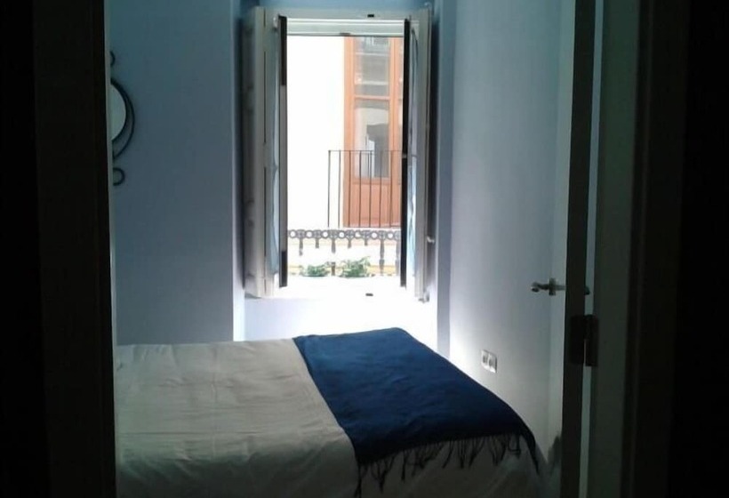 Apartamentos Ortiz De Zárate