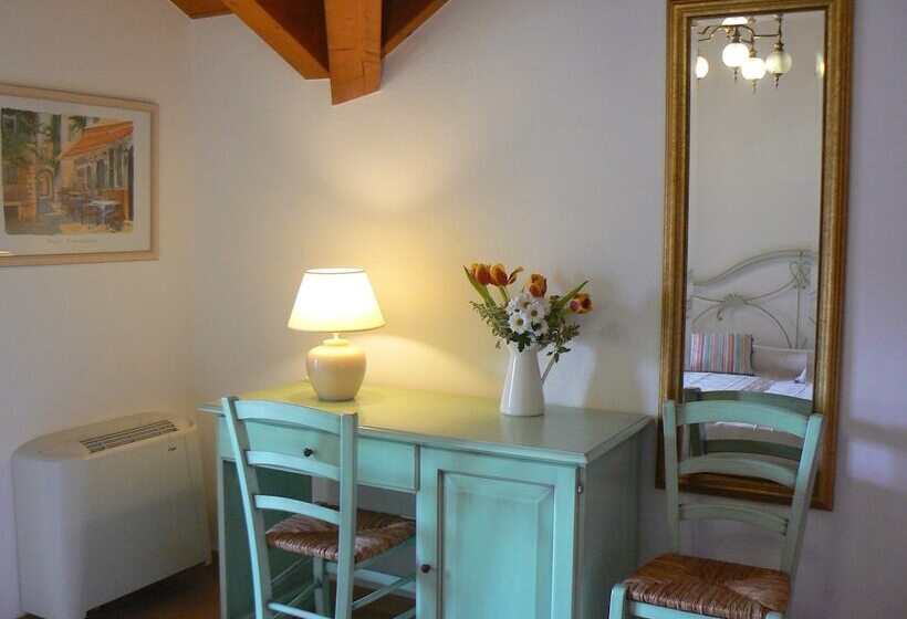 צימר Pessighette Dimora Di Campagna