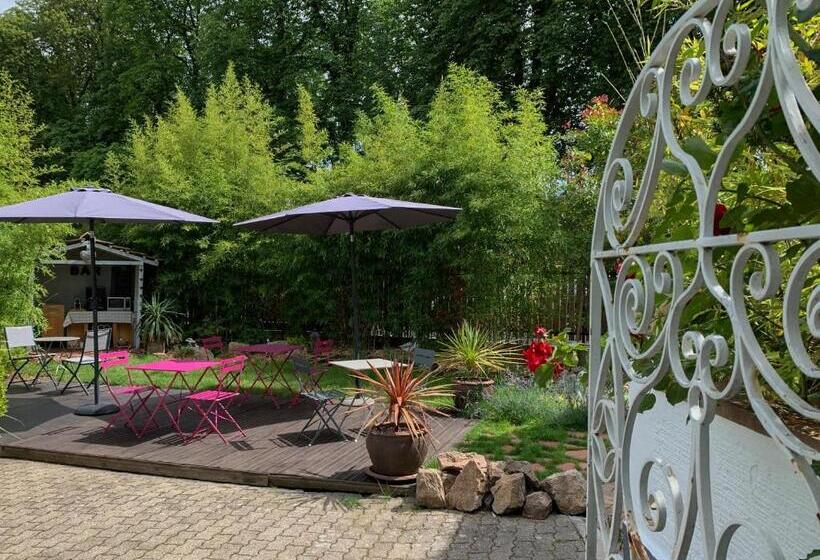 Bed and Breakfast Chambres D Hôtes Le Domaine Des Remparts