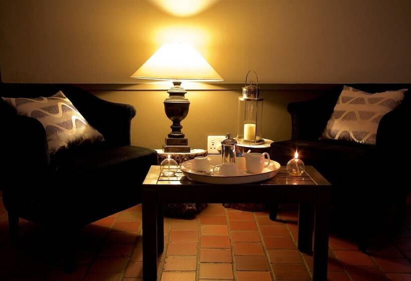 مبيت وإفطار Kings Walden Garden Manor