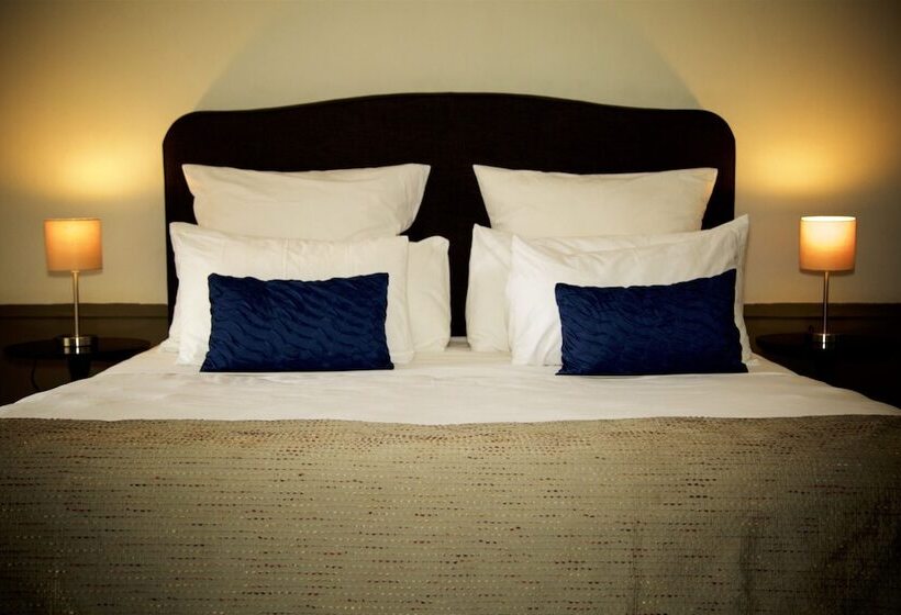 مبيت وإفطار Kings Walden Garden Manor