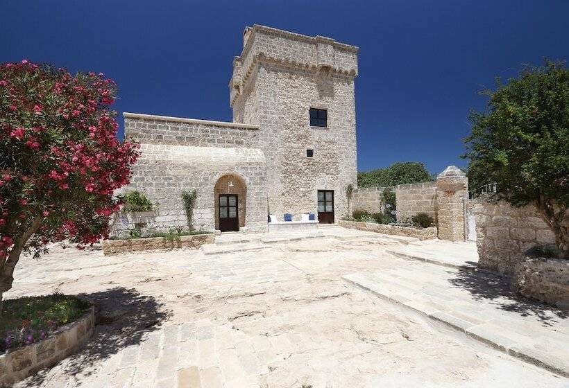 مبيت وإفطار Masseria Fano Relais & Wine