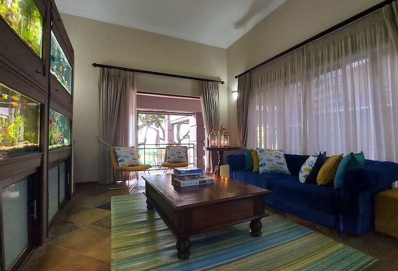 민박 Matumi Golf Lodge