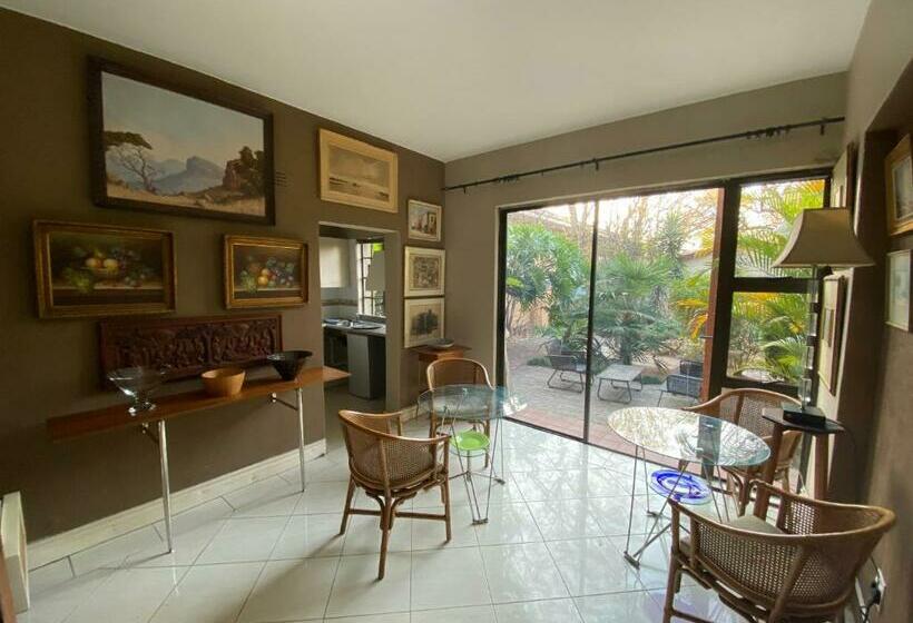 Bed and Breakfast Terrace House Rivonia