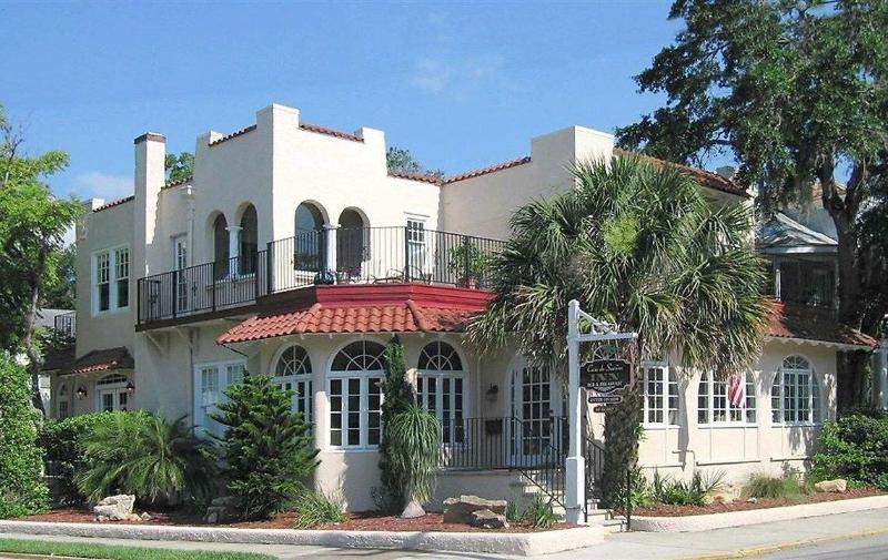 Casa De Suenos B & B