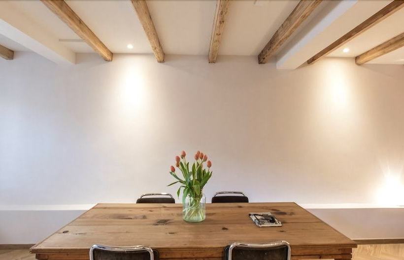 Herengracht Apartment
