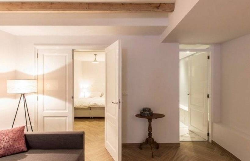 Herengracht Apartment