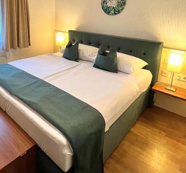 Home Sweet Apartments | Contactless Check In