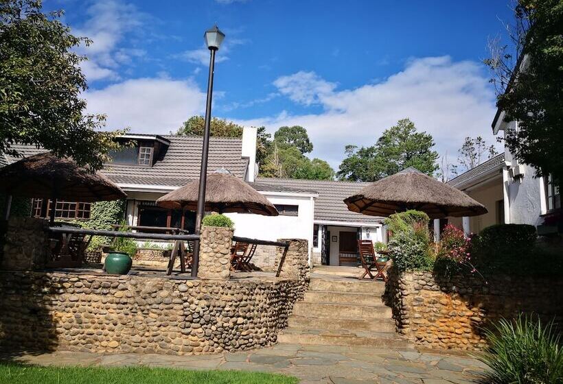 פונדק Himeville Arms