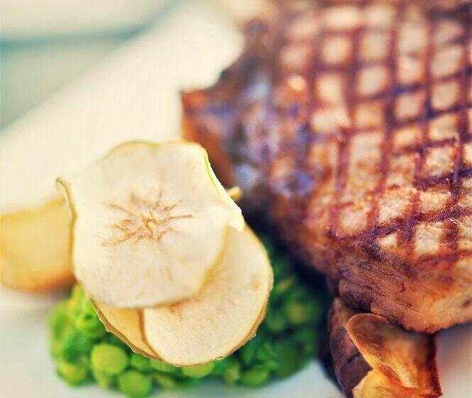 פונדק Himeville Arms