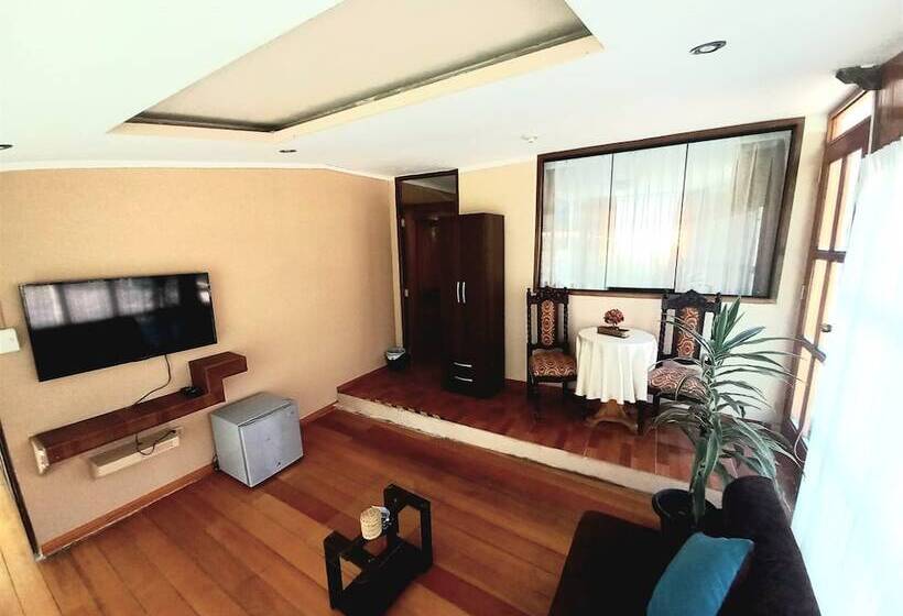 فندق فئة نجمة واحدة Humantay Lodge Ollantaytambo