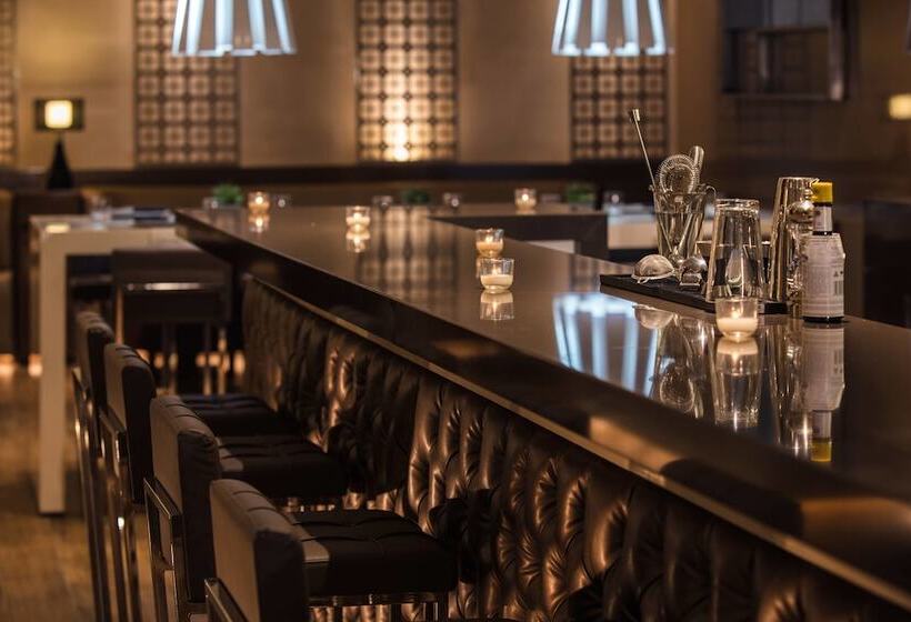 Ac Hotel By Marriott Panama City