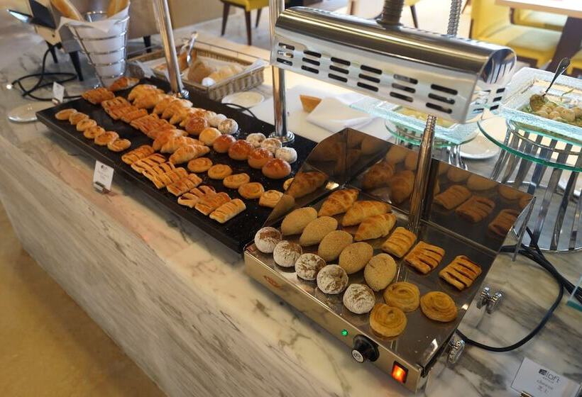 酒店 Aloft Dynamic Town