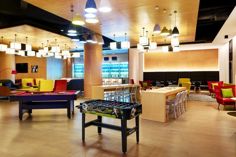 Отель Aloft Dynamic Town