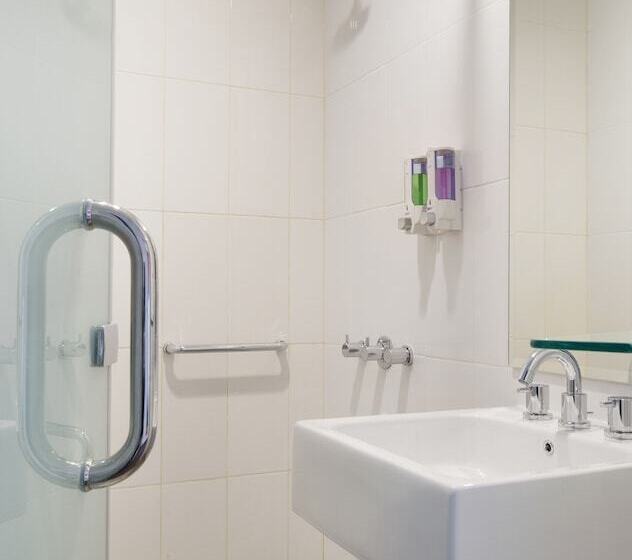 Amaris Hotel Satrio Kuningan   Jakarta