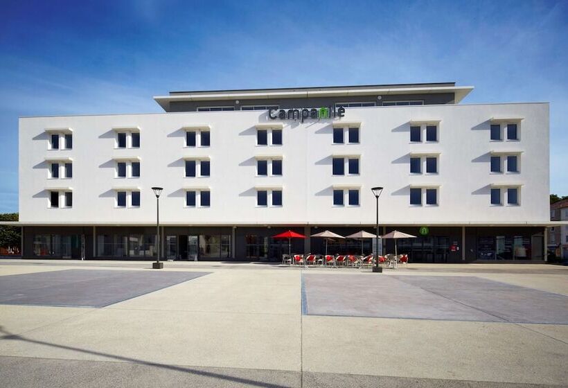 ホテル Campanile Ales Centre  Cevennes