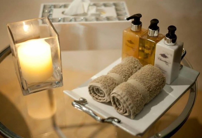 Отель Chuiba Bay Lodge