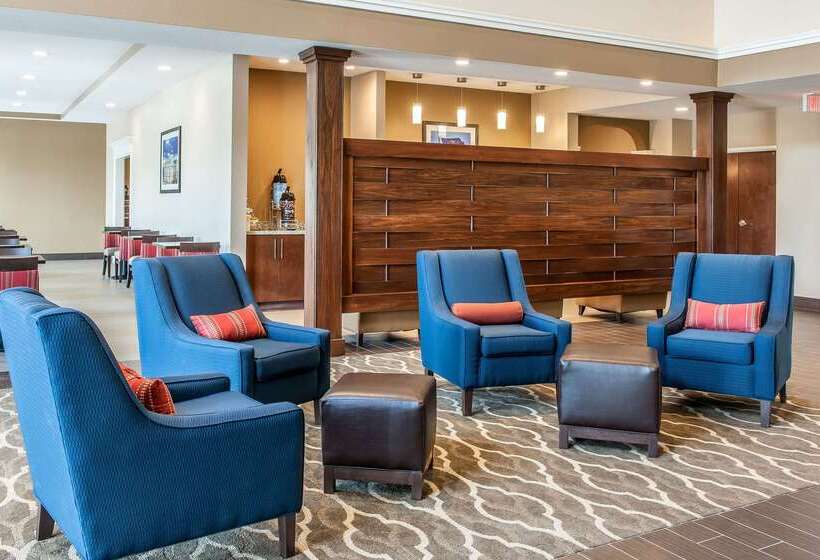 فندق Comfort Suites Rensselaer Near Fair Oaks