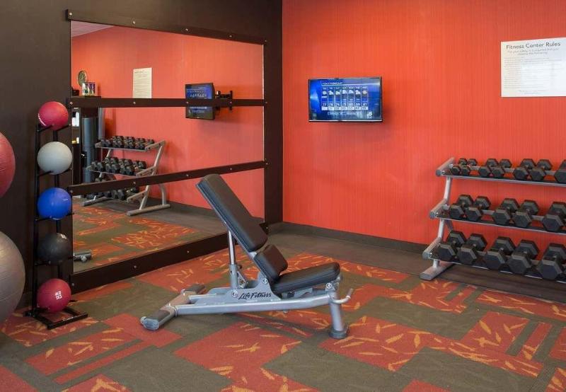 فندق Courtyard By Marriott Dallas Midlothian At Midlothian Conference Center