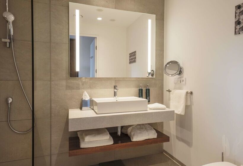 Doubletree By Hilton Hotel Wroclaw