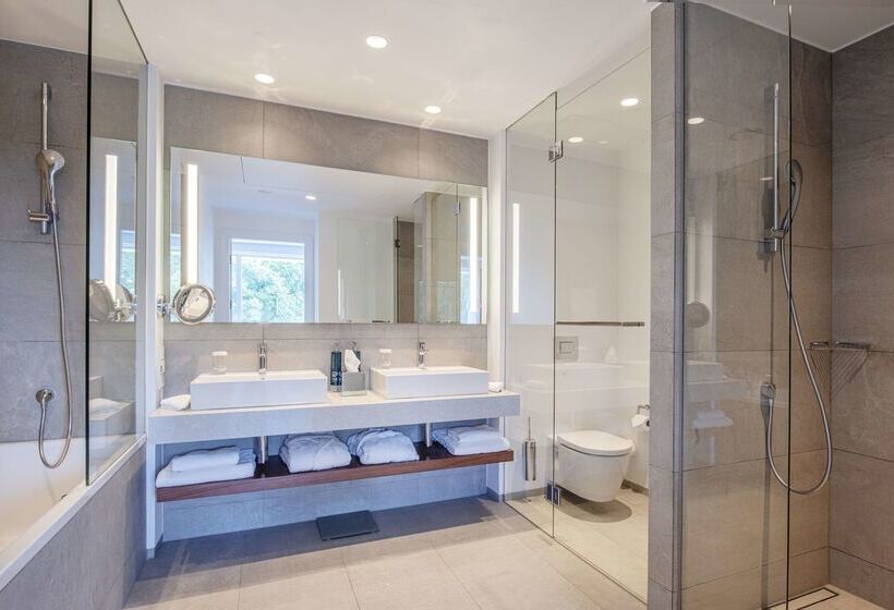 Doubletree By Hilton Hotel Wroclaw